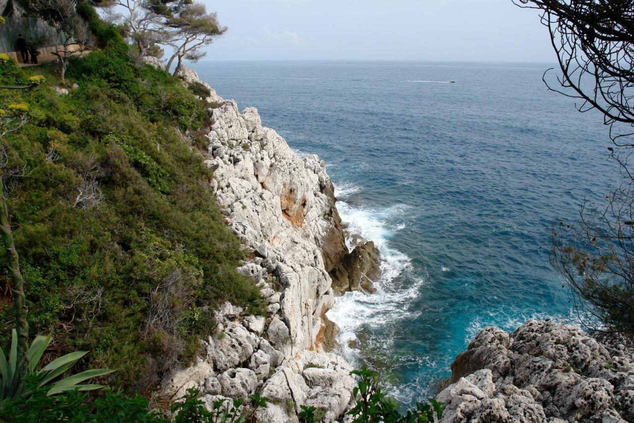 456 Chemin De La Pinede Lägenhet Menton Exteriör bild